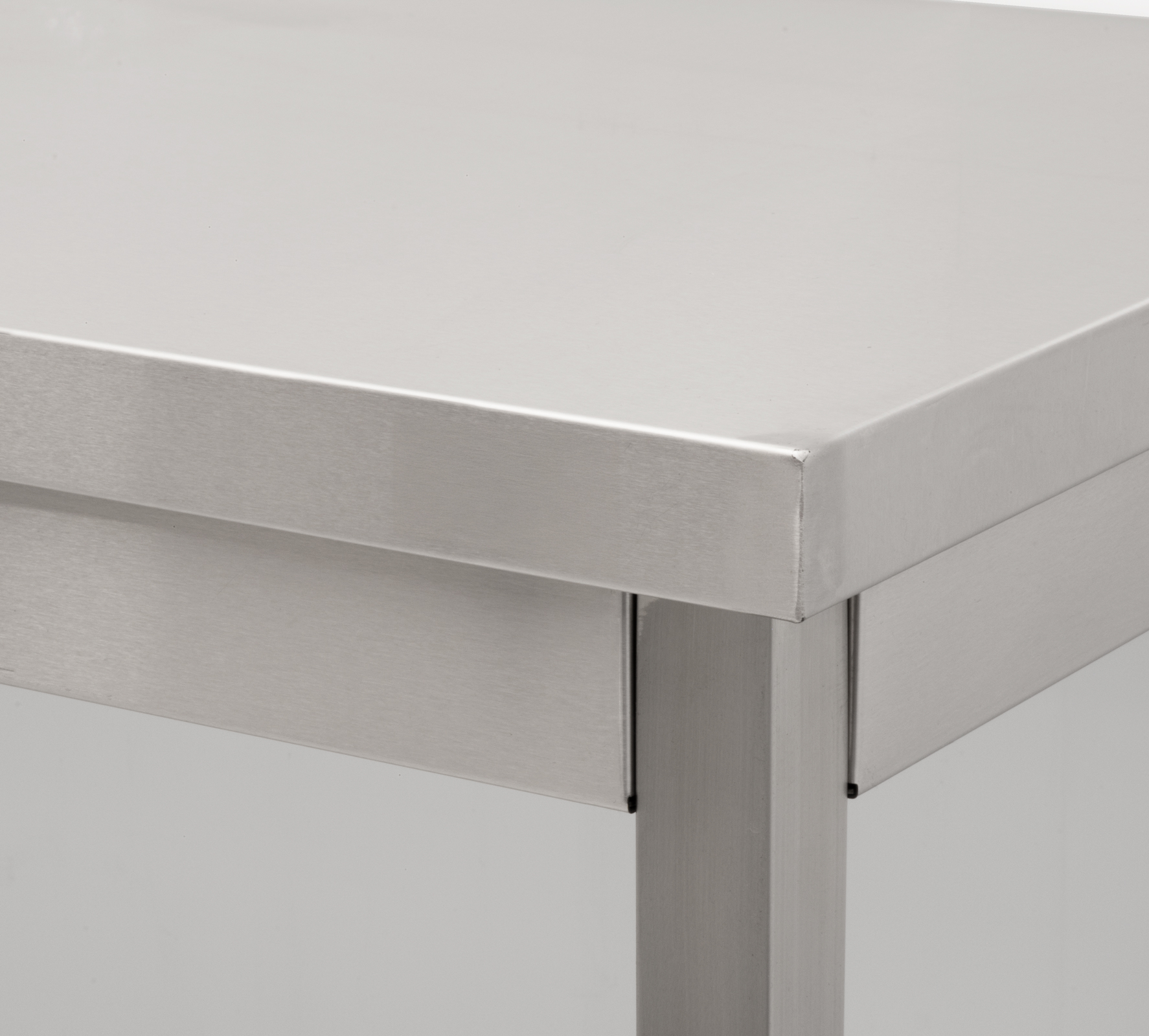 HCB Basic-line Werktafel - met onderschap - 120 x 70 x 85 cm - verrijdbaar - RVS